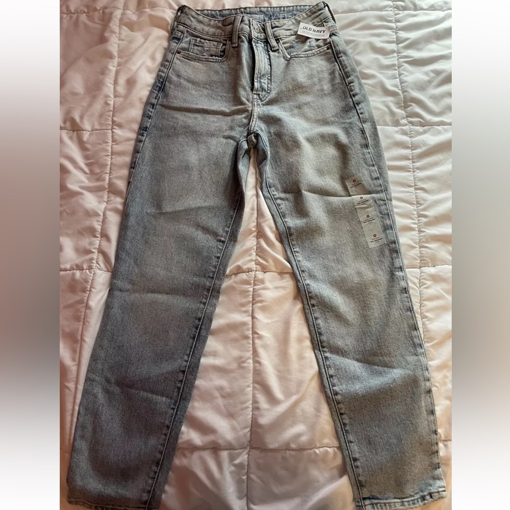 Old Navy Women’s Jeans Size 0 High Rise OG Straight Leg Distressed NWT